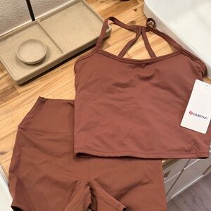 lululemon athletica Women's Sports Bra and Shorts Set